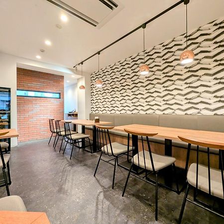 Kanazawa Station Hotel Екстериор снимка